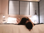 长相甜美黑衣极品妹子啪啪舌吻舔弄调情口交后入