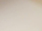 健壯哥星級酒店開房現場直播高價約了個女神級時尚性感外圍女啪啪 主動吃雞巴張開雙腿配合幹得直叫輕一點 國語對白