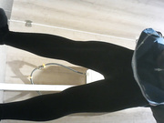 最新流出國內廁拍大神暗夜潛入商場全景偷拍各式美女少婦如廁噓噓 有個可愛眼鏡妹子還對著鏡頭做出勝利手勢 屌爆了 1080P高清原版