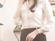 [PRED-724] 销售小姐的绝对领域 上门推销时 用光滑的大腿、柔软的阴毛及丰满的阴唇 诱惑玩弄男客户的肉棒 白峰美羽【破解】 - 1of5