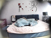 主題酒店攝像頭黑客破解拍攝到的吊鐘八字大奶美女與情人開房愛愛 互相愛撫纏綿嘗試各種體位爽的欲仙欲死 表情銷魂 露臉高清