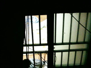 精品推薦 深夜偷拍對面樓裏一對教師夫妻激情啪啪打炮 女的身材不錯 1080P原版高清