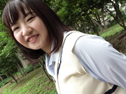 [PKPD-354] 新人デビュードキュメント 性格良すぎるGカップど素人介護士 白兎叶愛 - 1of5