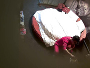 主題酒店拍攝到的師範學院一對眼鏡情侶開房愛愛 開始裝矜持搞幾下就變得主動換了幾個姿勢 直接累趴下了 露臉高清