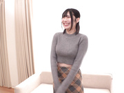 [NGHJ-014] 素人女子大生がツイスターゲームに挑戦！勝てば賞金100万円or負ければ即ズボ生ハメ生中出しSEX！！ - 3of5