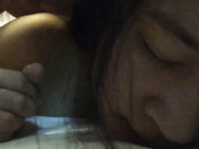 大学情侣✨酒店自拍性爱视频，女主轻素颜清纯美丽颜值极高，后入狂艹表情自然享受！