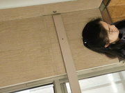 厕拍大神电影院守候了几天❤️终于等到了机会尾随美女售票员进女厕偷拍到了她的逼高清无水印版