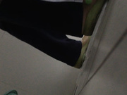 某重点大学女厕短发女汉子露脸偷拍阴毛浓密经典