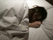 随便和男人出门的女孩子就这样被调教，所以说女人还是乖乖在家比较好