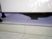 厕所开闪光偷拍