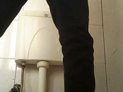 大学女生宿舍厕拍系列3 个个穿着睡衣刚起来一脸懵逼