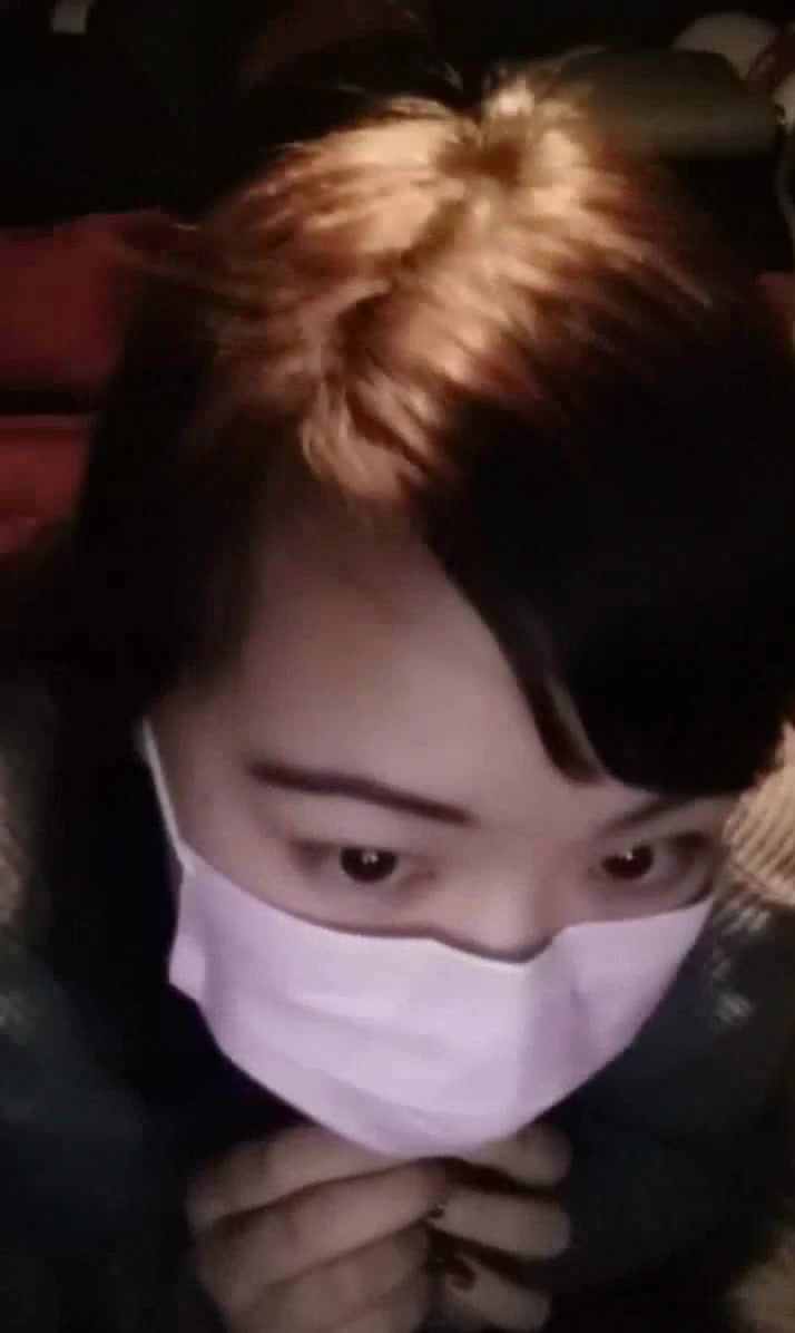 大奶子豪放女主播户外勾引私家车司机车震很饥渴主播没准备好就开始上了干的啊啊淫叫说轻点好舒服对白精彩