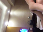 微信搜索附近的人搭讪认识个开奔驰的气质富姐酒店开房约炮先用小舌头征服她的骚穴