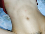 撩妹骚男出租房与身材苗条公司文员长发女友无套啪啪啪近距离拍阳具进出搞出好多爱液内射中出对白淫荡