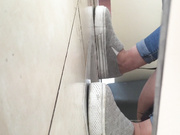 舞蹈学院蹲守三个穿着艳红色高跟绝美少女,微微充血的肥唇肉穴真想搞个4P