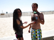 花花公子频道成人综艺金钱万能系列主持人户外搭讪美眉完成搞笑淫荡任务猛男机车上大战混血妹子