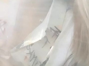 高颜值美少妇 户外和炮友车震 车上口交 口活不错 炮友用手指扣逼 吃鸡鸡射到嘴里 在吐出来