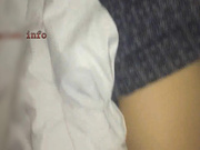 微信约开本田汽车的性感美女出来吃饭,趁机下药带到酒店和朋友一起玩弄啪啪,各种玩