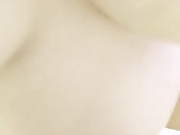 清纯萝莉露脸非常可爱怀孕8个月，诱人的大奶子给小哥舔硬大鸡巴，暴力后入抽插玩弄骚逼