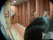 【盜攝視訊】盜攝西洋女性公共浴室洗浴 奶大顏值高（第一部）看得讓人欲火焚身～原版高清