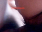 趁女友上班不在不停挑逗她气质漂亮的美女表妹,终于就范床上客厅换着地干,淫叫：不要,我有点不好意思!