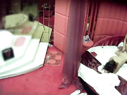 情趣酒店水滴摄像头监控偷拍很会玩的眼镜情侣各种姿势有点重温玉蒲团的感觉