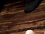 【ヤル男】肏素人渣男 41 角色扮演正妹穿上新衣來愛愛！ 由紀