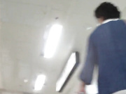 偷拍裙底身材真好