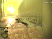 【精品推薦】未流出過的小旅館高清偷拍-長相不錯的小情侶操完逼分別用紙擦拭私處 原版高清