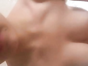 婚后的良家年轻小少妇还继续玩直播露脸洗澡全过程 身材好圆润饱满的奶子真不错 肯定让你兴奋