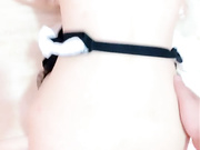 萌妹子女仆装黑色网袜上位骑乘自己动后入抽插