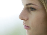 高颜值冷艳气质妹子这双迷人的眼睛看的神魂颠倒扑上去狠狠蹂躏，大屁股鸡巴猛力插进去撞击