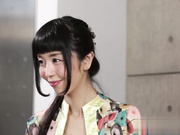 NURUMASSAGE美丽的亚洲人Marica Hase的紧密阴部被她客户的巨大公鸡破坏了