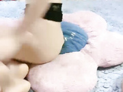 不屈浴巾家庭小人妻被小哥爆草内射口含鸡巴蛋蛋