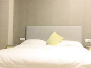 大屌探花极品约操学校完美身材上位爆草01