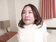 無法對老公訴說的背徳妻卑猥秘密Vol.8 鈴木里奈