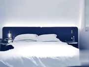 全国探花性感苗条包臀裙妹子骑在身上调情扣逼