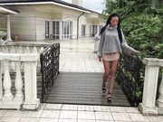 爱丽丝彼得森被光头大屌深插白虎小穴流血