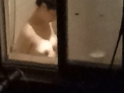 安江加油站老板娘洗澡